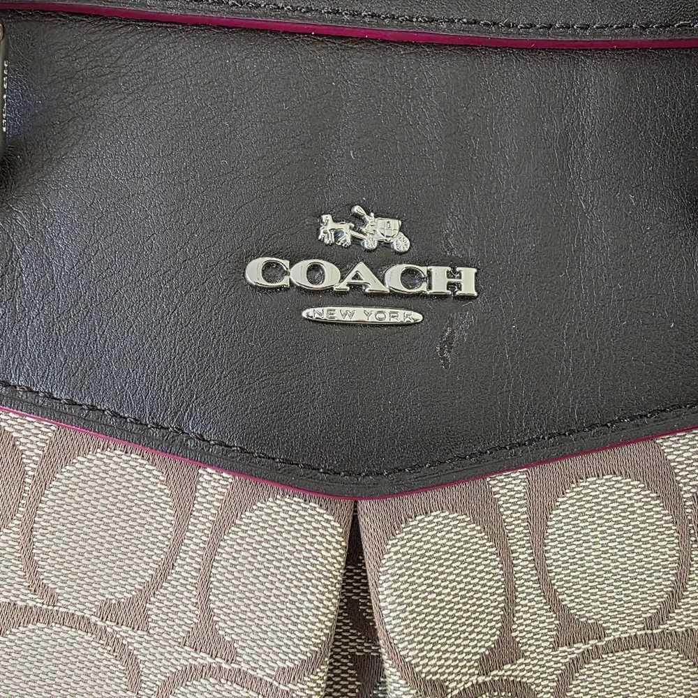 Coach Signature Pleat Tote - Khaki/Tan Canvas With Brown Leather & Pink Accents - Picture 3 of 16
